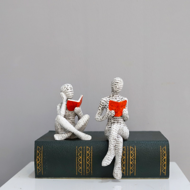 1Pc, Reading Paper Pulp Woman  - Resin Art Design review and price