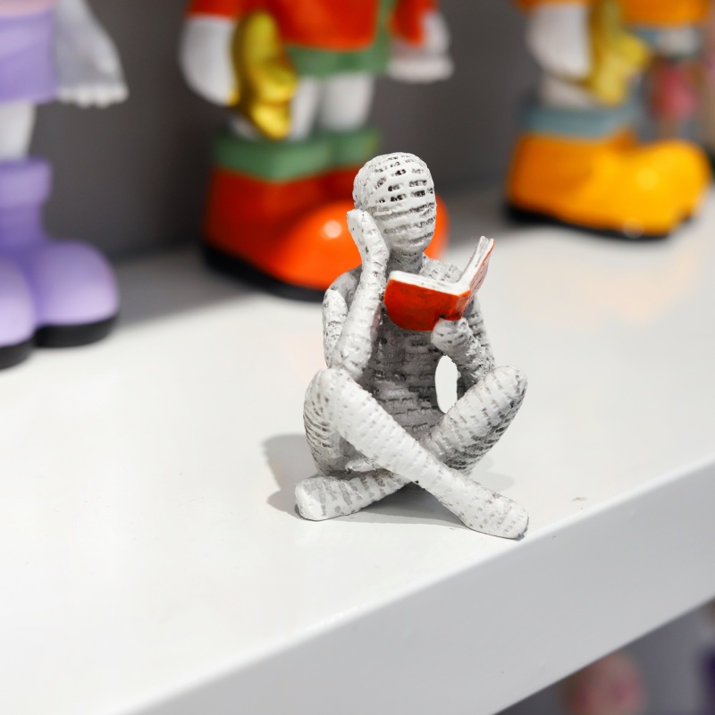 1Pc, Reading Paper Pulp Woman  - Resin Art Design review and price